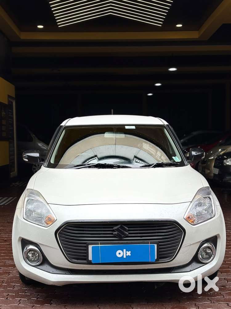 Maruti Suzuki Swift Vxi + Manual, 2019, Petrol