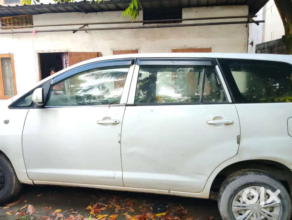 Toyota Innova Vx 2010 Petrol