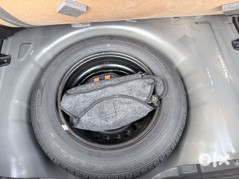 Hyundai I20 Asta Option, 2023, Petrol
