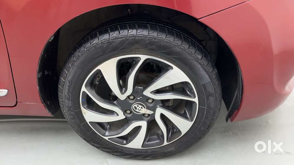 Toyota Glanza V Cvt, 2019, Petrol