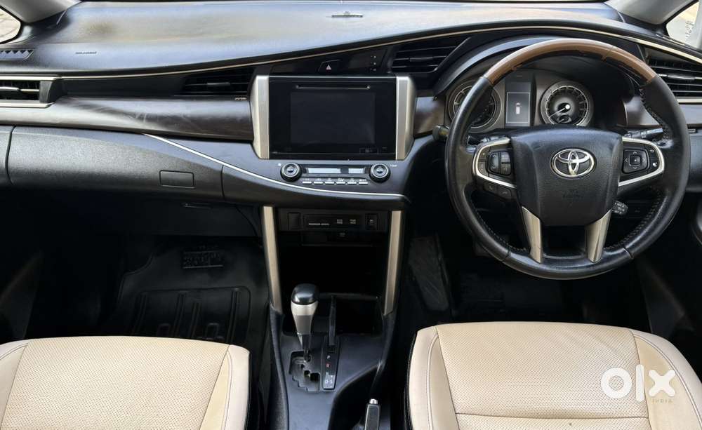 Toyota Innova Crysta 2.8z Automatic, 2019, Diesel