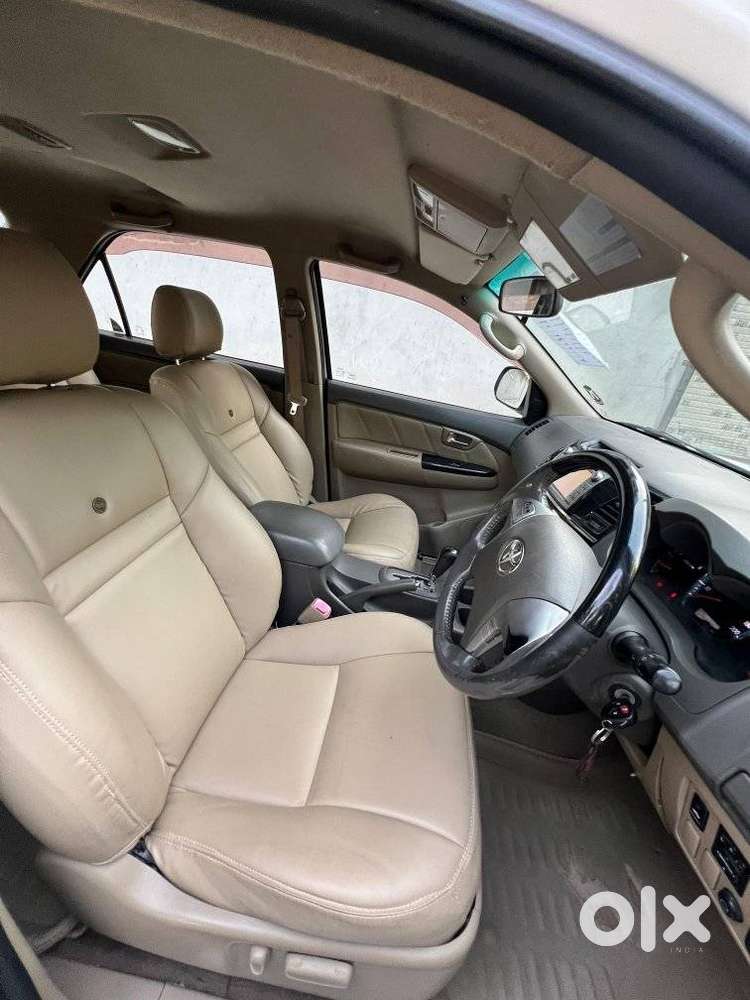 Toyota Fortuner 4x2 At 2.8 Diesel, 2012, Diesel