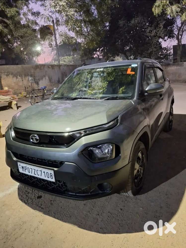 Tata Punch 1.2 Automatic 2023