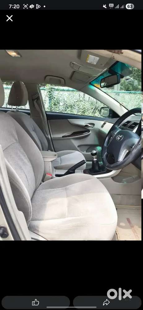 Toyota Corolla Altis 2012