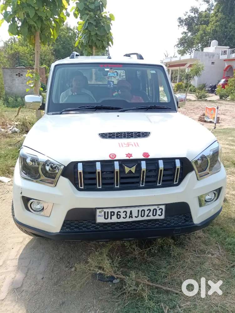 Mahindra Scorpio Classic 2.2 S 2019