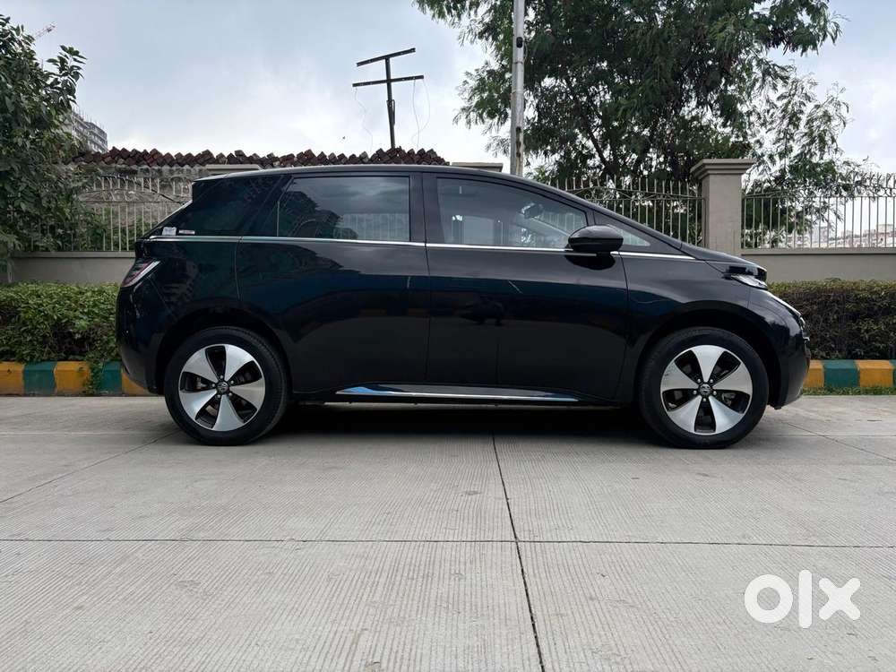 Mg Windsor Ev Essence, 2025, Electric