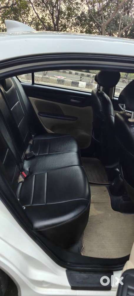 Honda Amaze V Petrol, 2023, Petrol