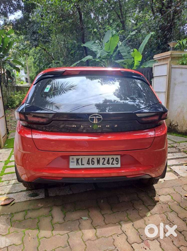 Tata Altroz 1.2 Xe, 2021, Petrol