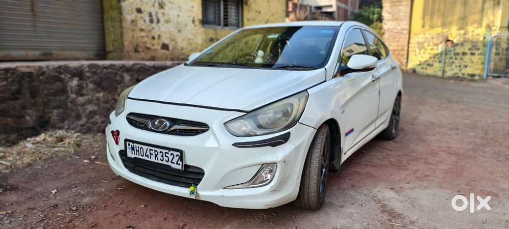 Hyundai Verna 2012 Petrol Well Maintained