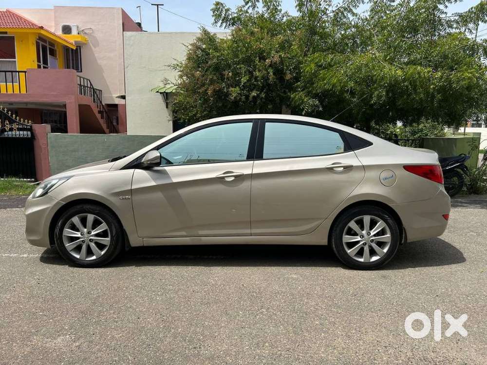 Hyundai Verna 1.6 Sx Crdi (o), 2013, Diesel