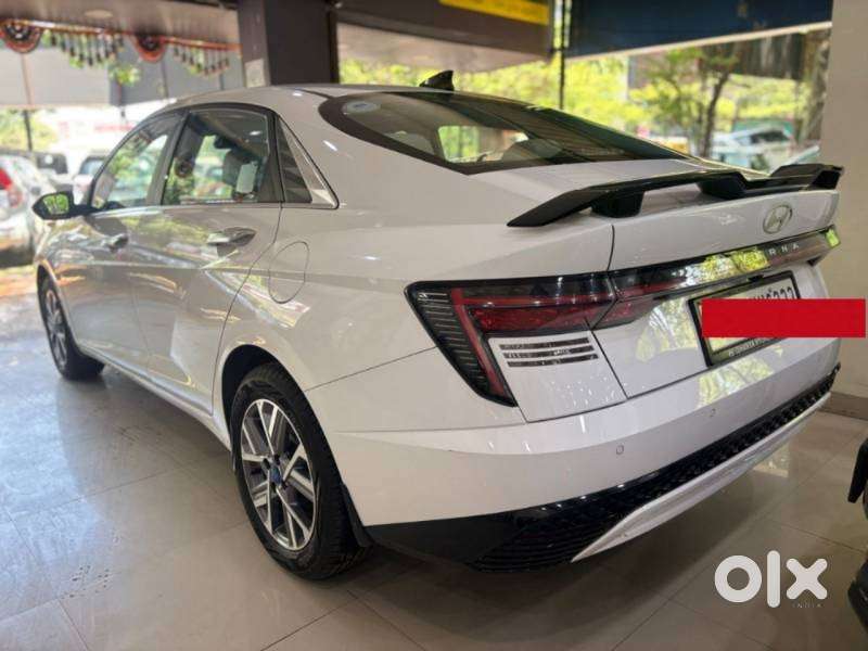 Hyundai Verna 1.5 Sx (o) Vtvt Ivt, 2024, Petrol