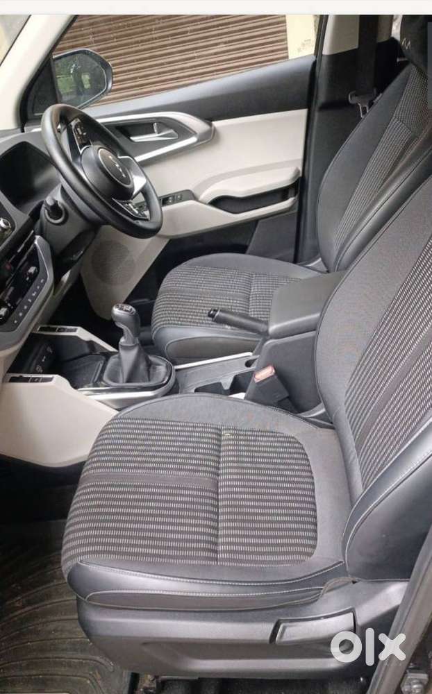 Kia Carens 1.4 Premium 7 Str, 2024, Petrol