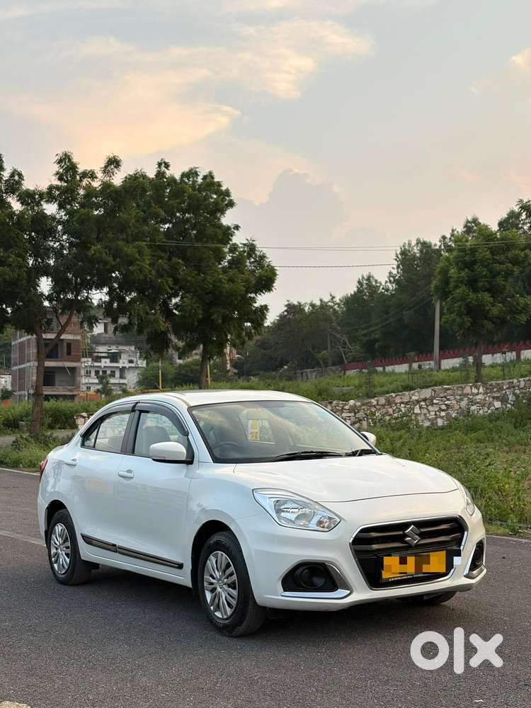 Maruti Suzuki Swift Dzire 1.2 Vxi Bsiv, 2023, Cng & Hybrids
