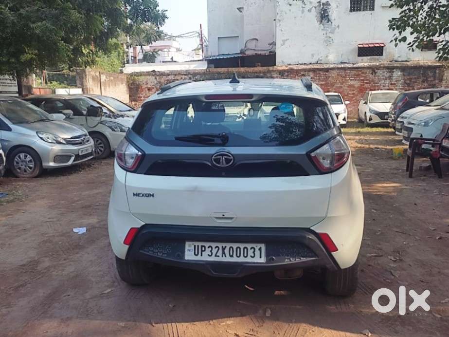 Tata Nexon 1.2 Revotron Xz Plus (s), 2019, Petrol