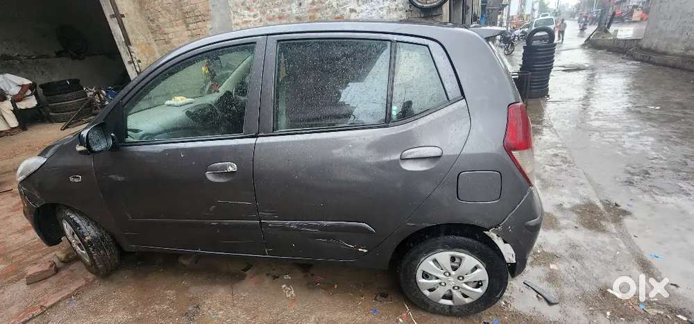 Hyundai I10 Sportz Manual 2013