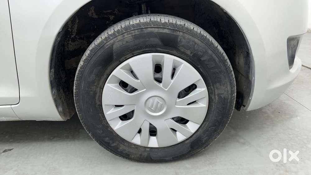 Maruti Suzuki Swift Vvt Vxi, 2012, Petrol