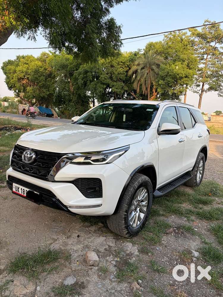 Toyota Fortuner Sigma 2023 Diesel Automatic