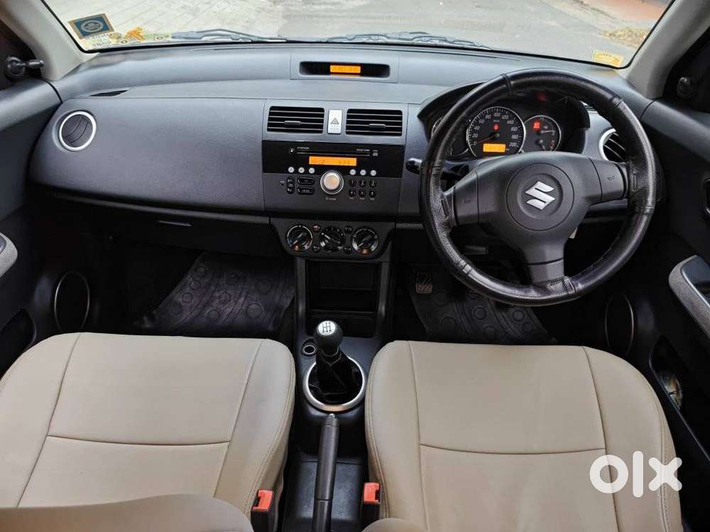 Maruti Suzuki Swift Dzire 1.3 Vxi, 2011, Petrol