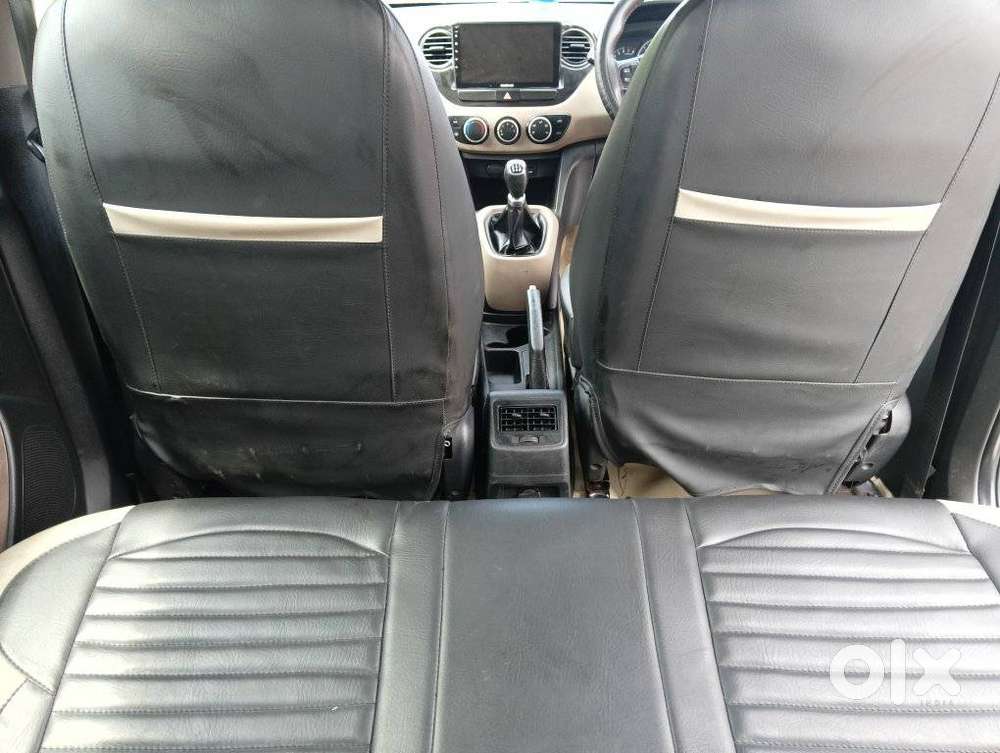 Hyundai Grand I10 Sportz, 2015, Petrol