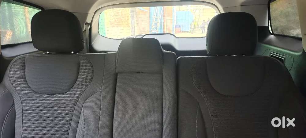 Mahindra Xuv700 2024 Diesel 20000 Km Driven