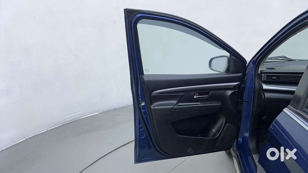 Maruti Suzuki Xl6 1.5 Alpha At, 2021, Petrol
