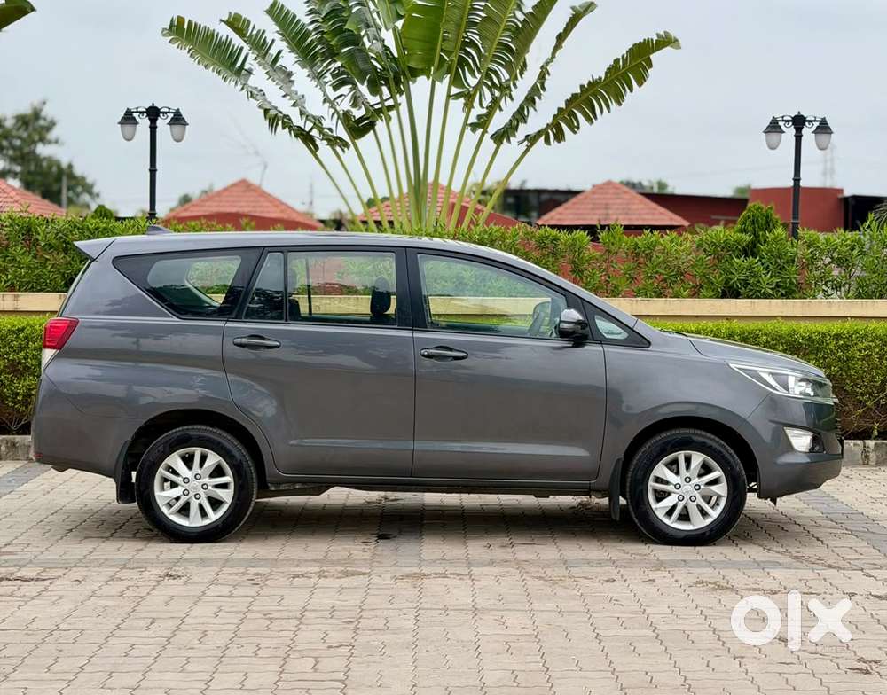 Toyota Innova Crysta 2.7 Gx Mt 8s, 2020, Diesel