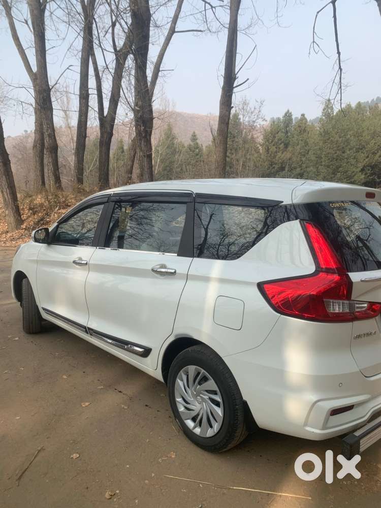 Maruti Ertiga 1.5 Vxi 2024 Finance 4,60 Only