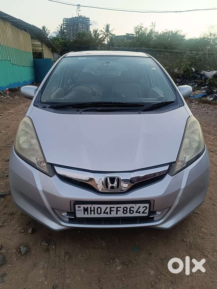 Honda Jazz V Mt Privilege, 2012, Petrol