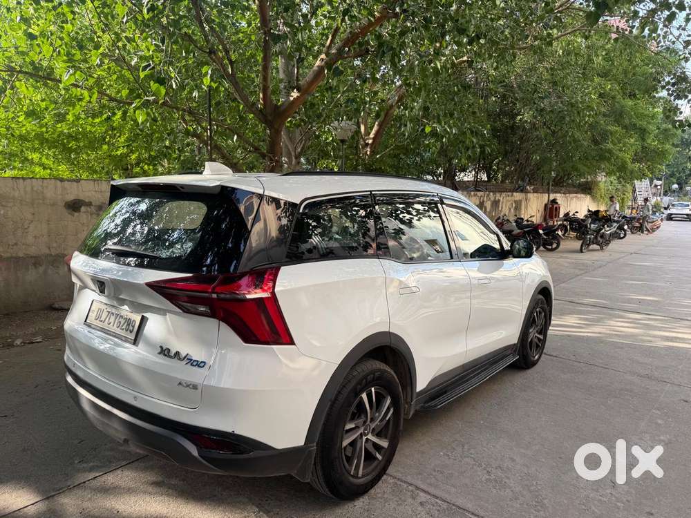 Mahindra Xuv700 2.0 Ax 5 Petrol At Str, 2026, Petrol