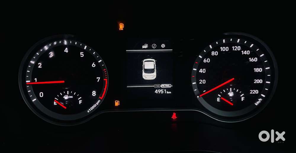 Hyundai Aura 1.2 Sx Cng, 2025, Cng & Hybrids