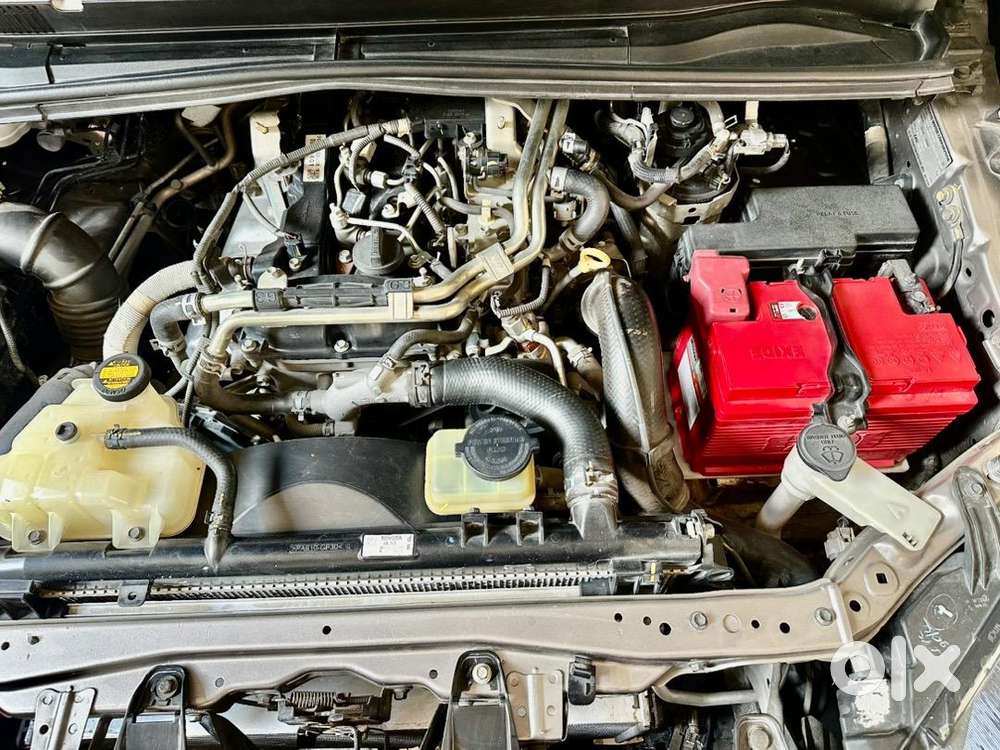 Toyota Innova Crysta 2016 Diesel Well Maintained