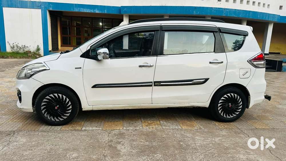 Maruti Suzuki Ertiga Shvs Vdi, 2017, Diesel