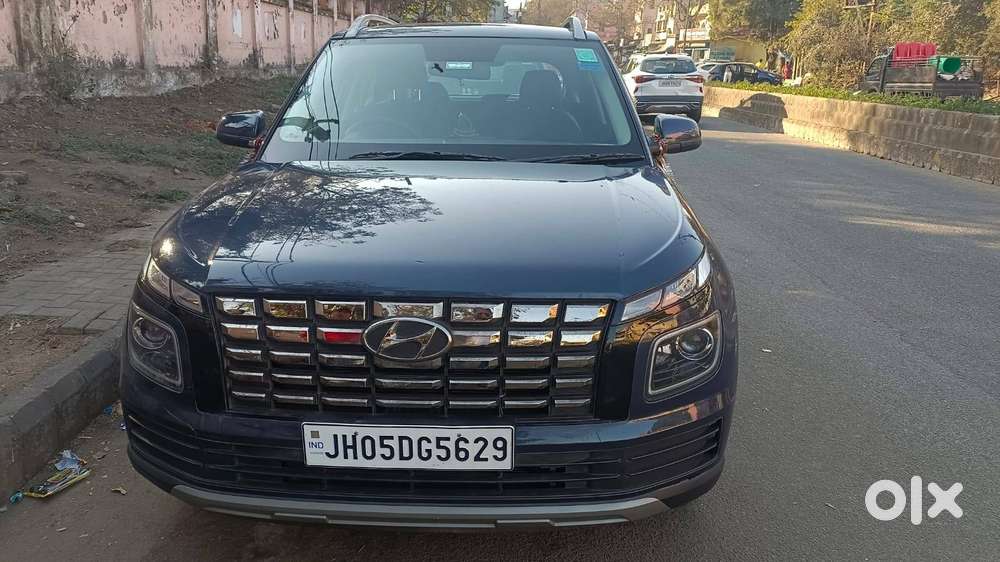 Hyundai Venue S (o) 1.2 Petrol Knight Edition, 2022, Petrol