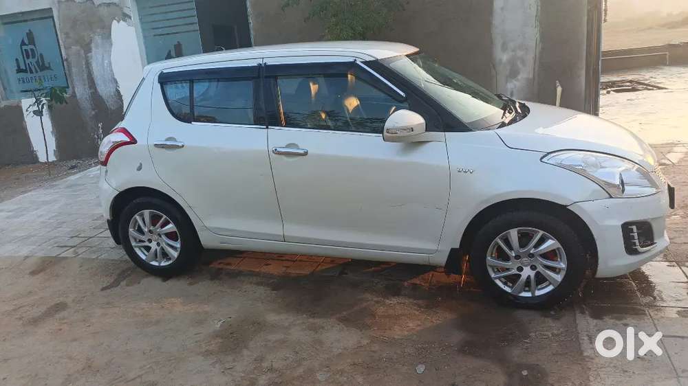 Maruti Suzuki Swift 2012