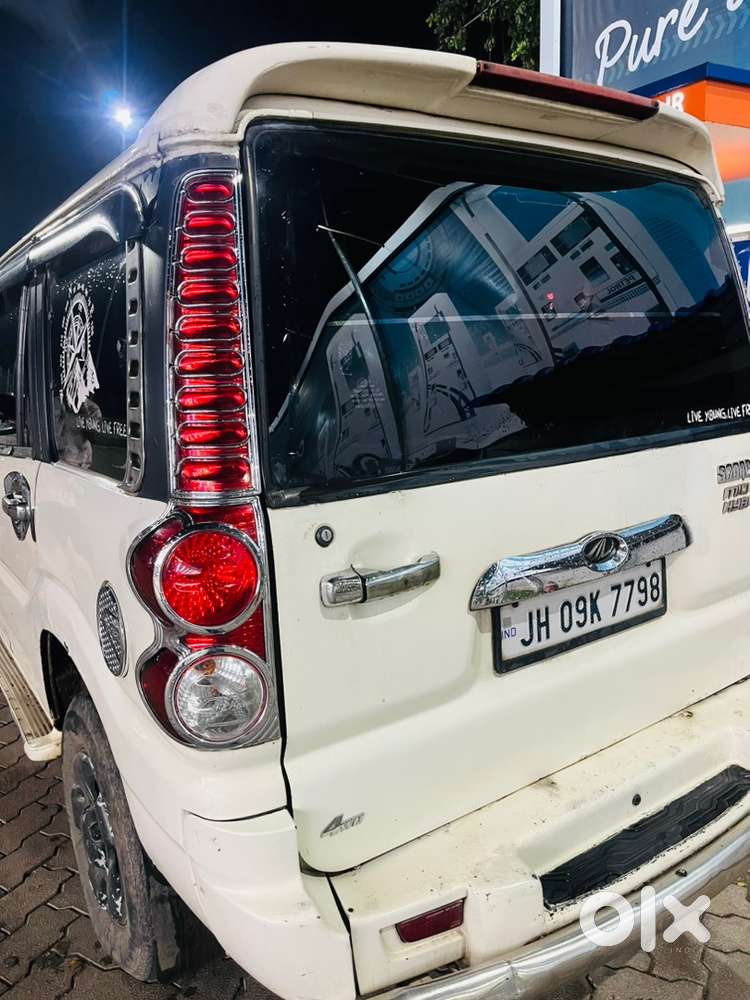 Mahindra Scorpio 2010 Diesel Well Maintained