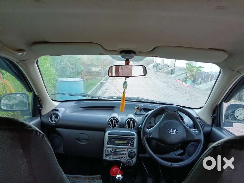Hyundai Santro Gs Zip 2011