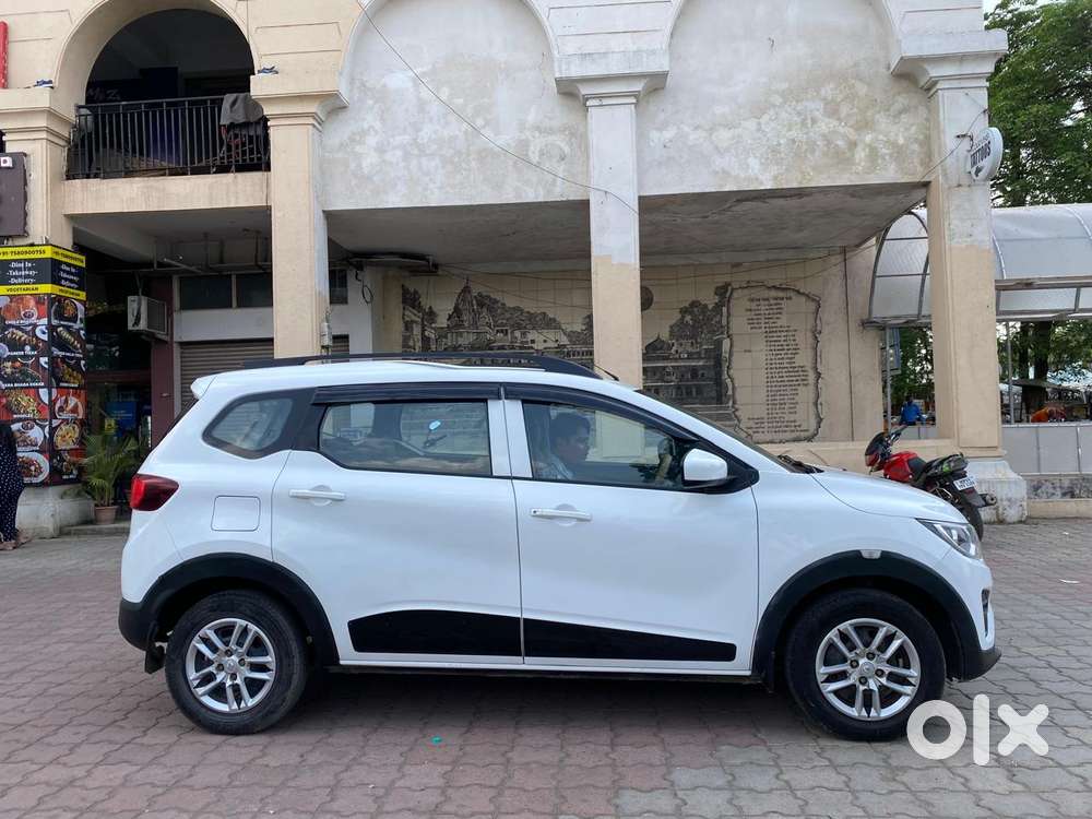 Renault Triber Rxl, 2021, Petrol