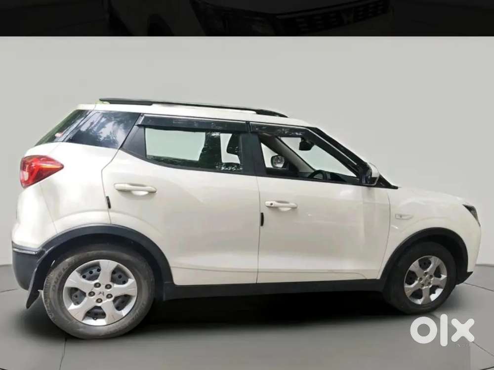 Mahindra Xuv300 1.2 W6 Petrol Automatic 2022