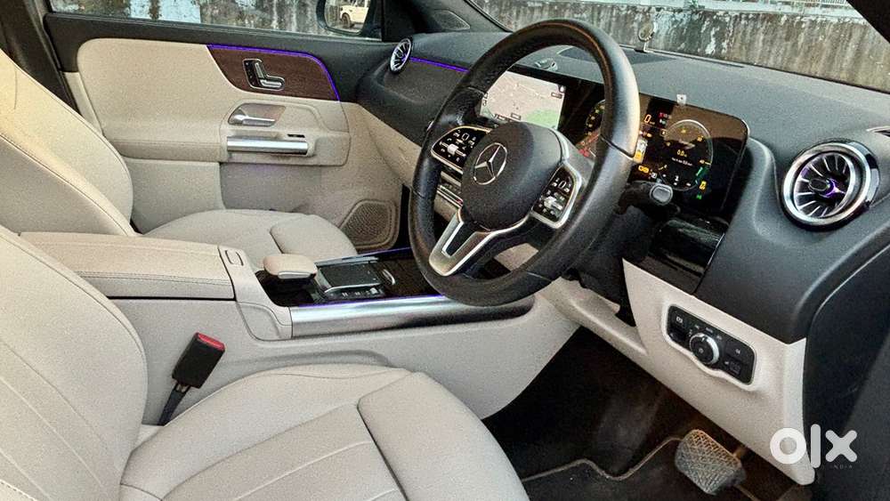 Mercedes Gla 220d In Scratch Less Brand New Condition