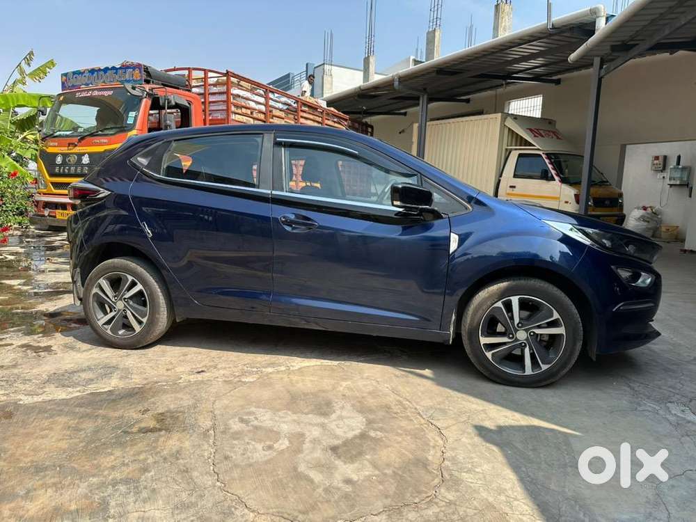 Tata Altroz 2023 Petrol Well Maintained,service Records Also Availabl