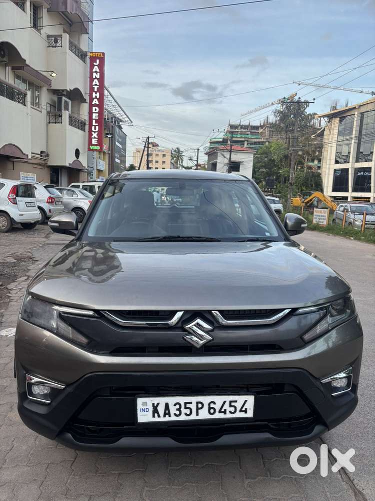 Maruti Suzuki Brezza 1.5 Vxi Smart Hybrid, 2023, Petrol
