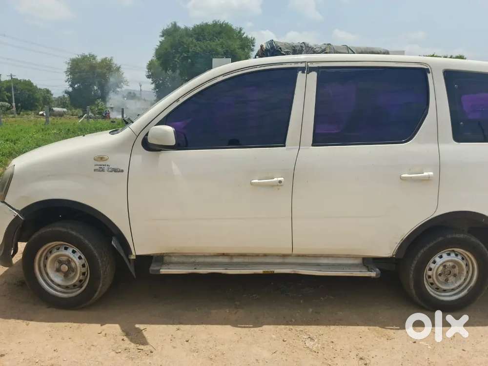 Mahindra Xylo 2012 Diesel 20000 Km Driven