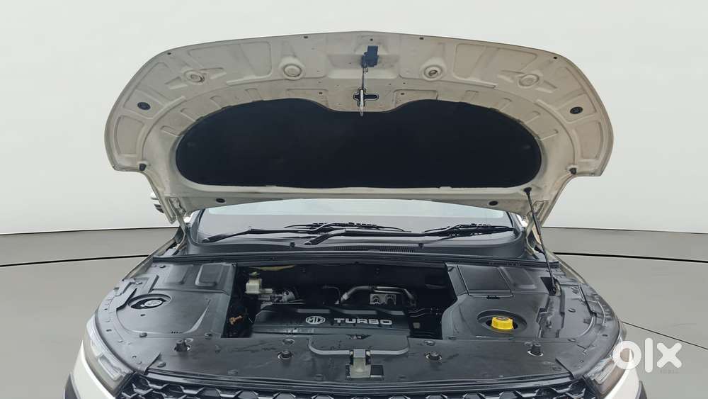 Mg Hector Plus 1.5 Sharp Turbo Cvt 6 Str, 2021, Petrol