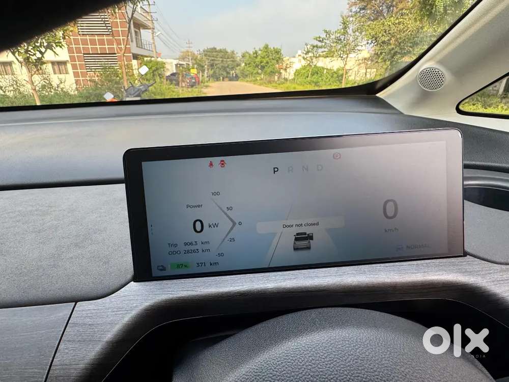 Mg Windsor Ev Essence Pro 2025