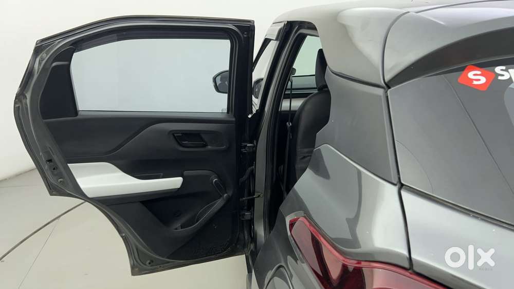 Tata Punch Pure, 2022, Petrol