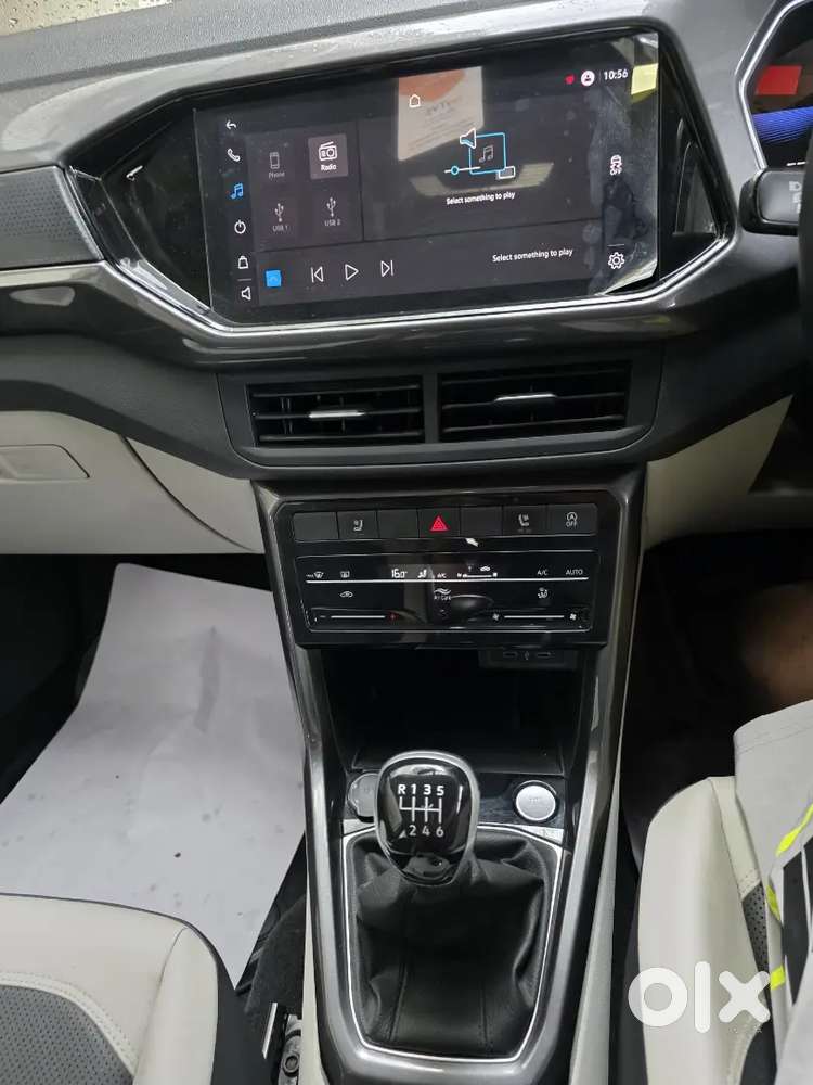 Volkswagen Taigun 2022 Petrol 43000 Km Driven