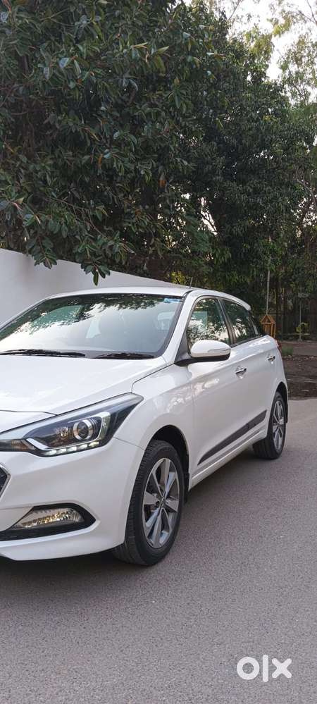 Hyundai I20 Petrol Asta Option, 2017, Petrol
