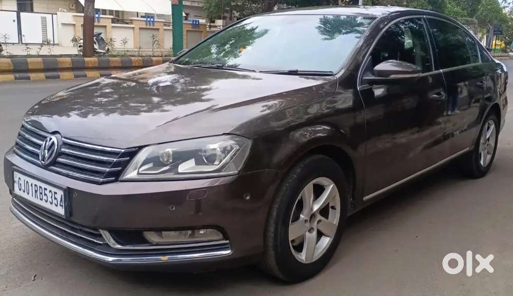 Volkswagen Passat Comfortline Dsg 2013 Year Car