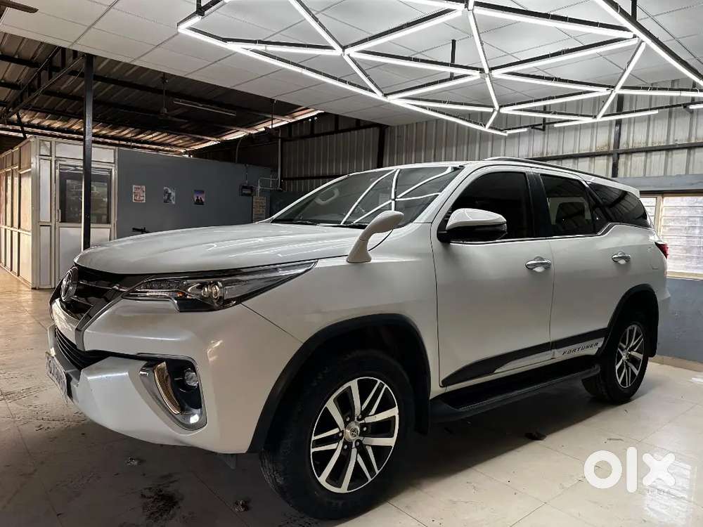 Toyota Fortuner 2019 Diesel 87400 Km Driven Service Toyota Totally