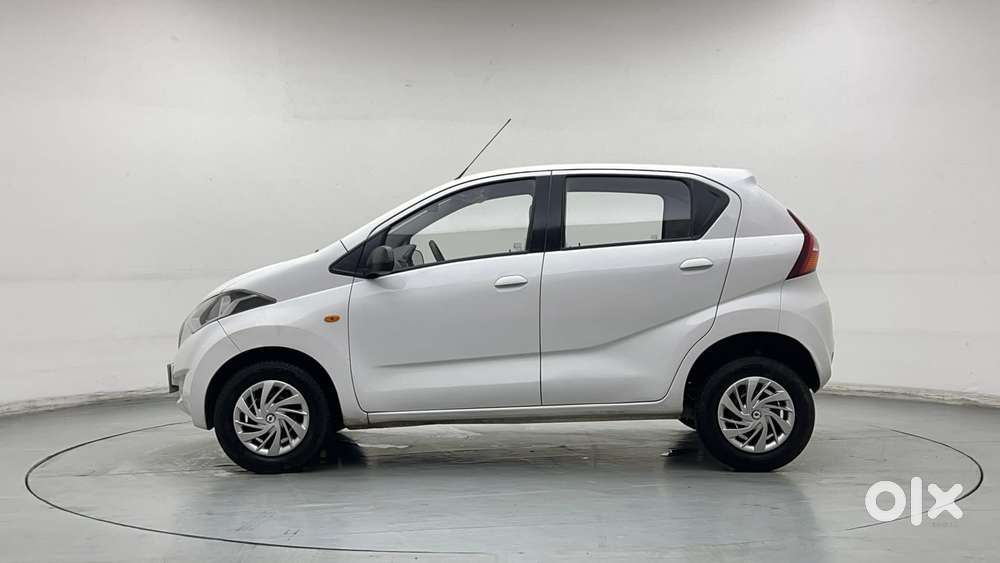 Datsun Redigo T Option, 2016, Petrol